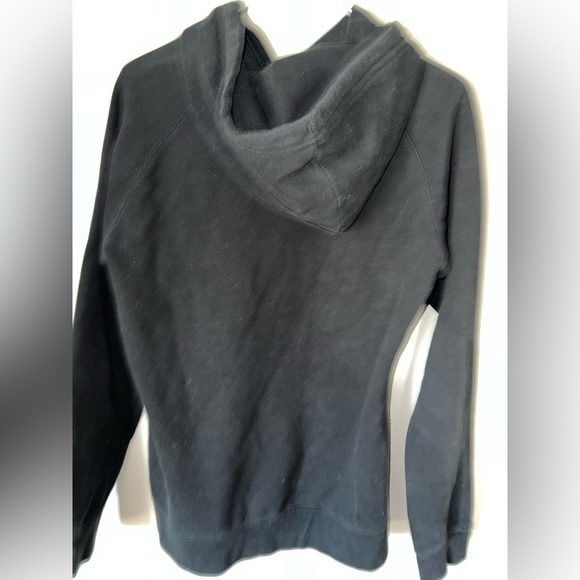 North face - Picture 2 of 4